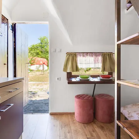 펜션 Little Castle By Interhome