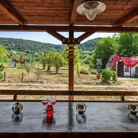 Nyaraló Little Castle By Interhome *