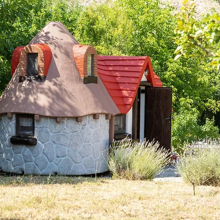Little Castle By Interhome 스크라딘