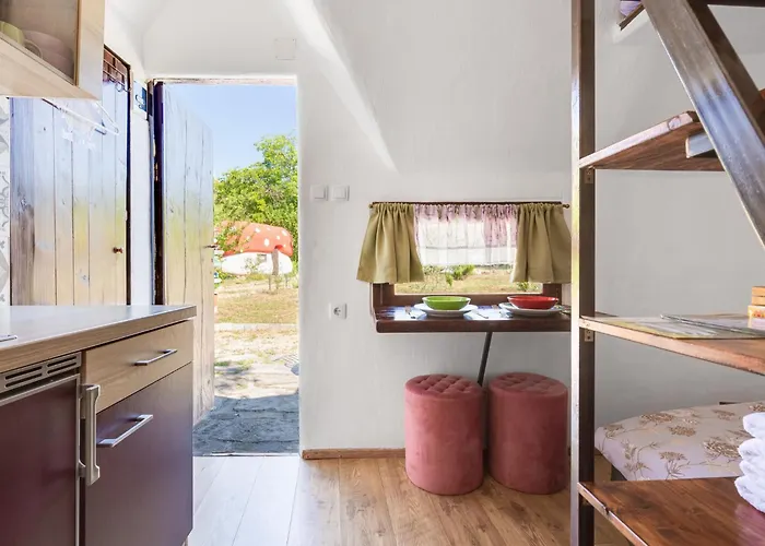 בית נופש Little Castle By Interhome