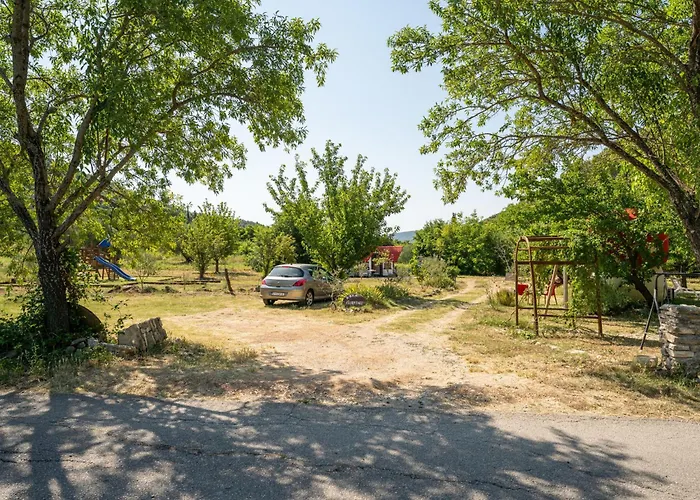 בית נופש Little Castle By Interhome סקארדין